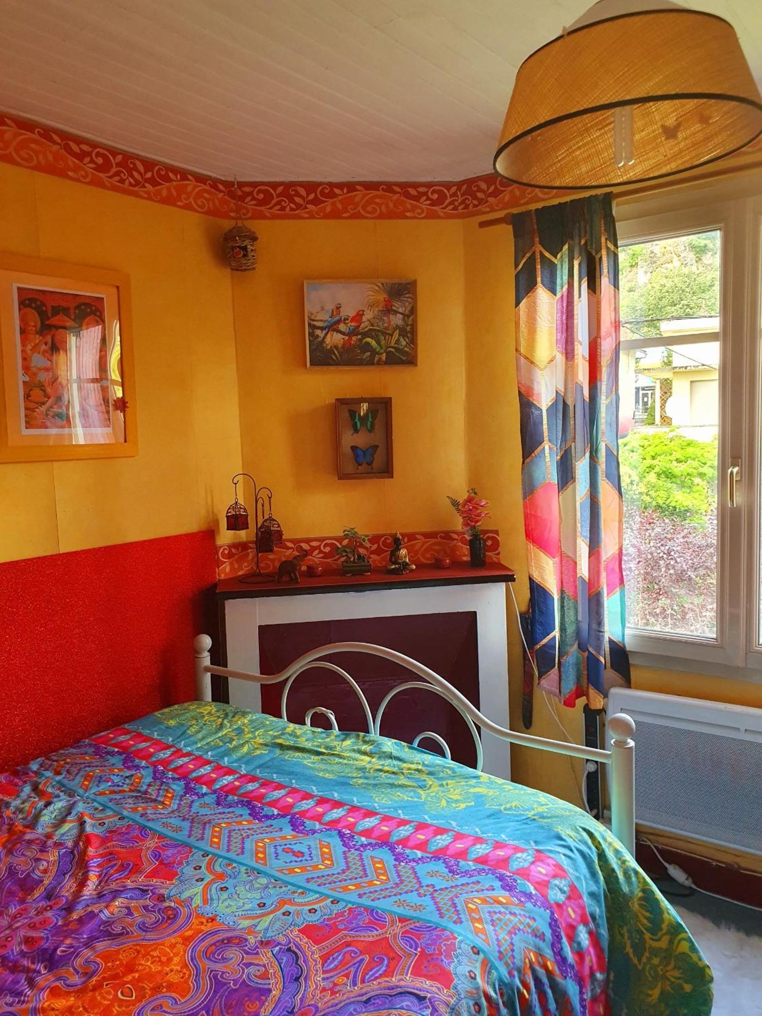 Bed And Breakfast Les Roses Multicolores Du 47 Fumel Екстериор снимка